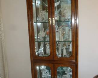 Very nice Curio Cabinet
