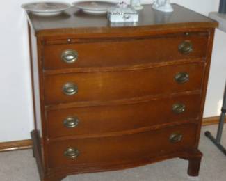 Small vintage Mahogany Chest
