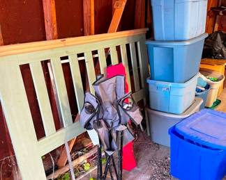 full size head board back there with empty totes to sell