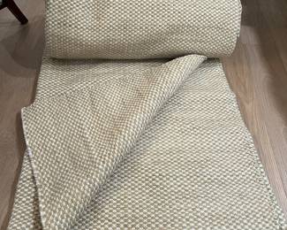 Large wool rug, 10’ x 13’