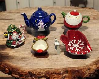 Christmas Tea Pots Dip  Spreader Set  Mudpie Dish