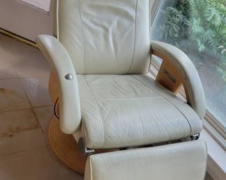 Mid Century Recliner