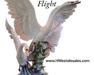 LLadro Swans Take Flight 