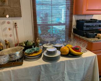 Dishes, home decor glassware