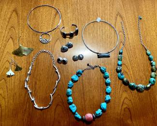 Assorted 925 silver jewelry, turquoise necklaces