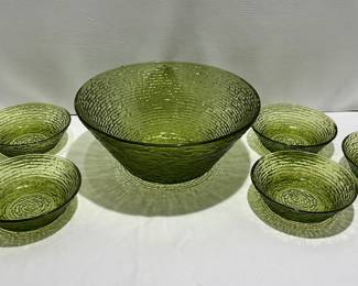 Anchor Hocking Soreno Avocado salad bowl set