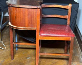 Gossip bench/telephone table