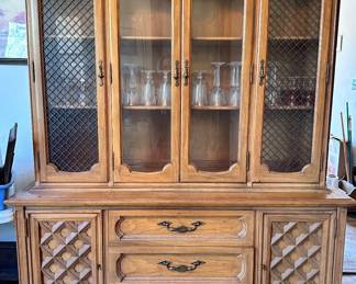 Thomasville china cabinet