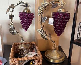 Vintage Grape Touch Lamp