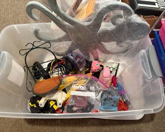 misc decor and toys