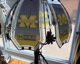 Michigan Touch Lamp