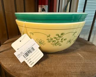 Set of Two Pyrex Mixing Bowls