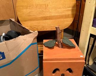 Folding table, halloween decor