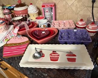 Happy Valentine's Day Cupcake Kitchenware