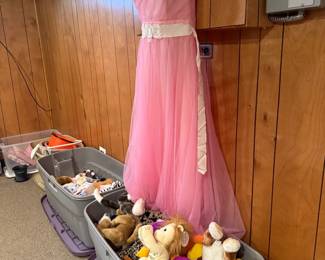 Stuffed animals, dress