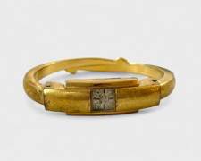 Vintage Richard Gold Plated 17 Jewel Mechanical Ladies Cuff Bracelet Wristwatch - Missing Crown
