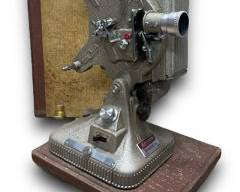 Vintage Keystone Belmont 16mm Film Projector Model: K-161 w/ Case
