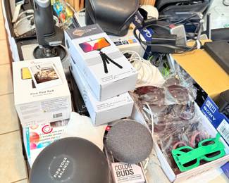 Electronics & more