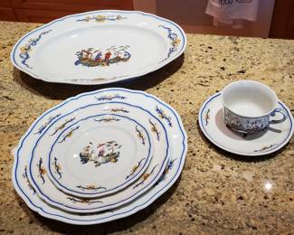 Richard Ginori. Choinois Dinner Service
