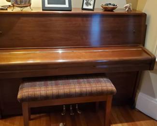 Yamaha upright piano