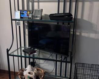 Bakers rack and T.V.