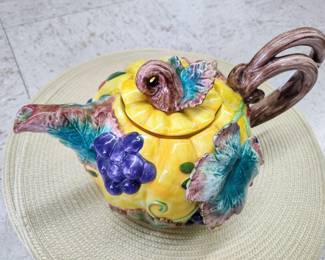 Vintage Fitz and Floyd Thanksgiving banquet tea pot.