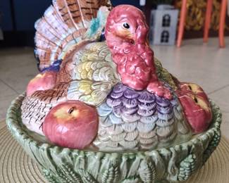 Vintage Fitz and Floyd Thanksgiving banquet turkey cover vegetable bowl.