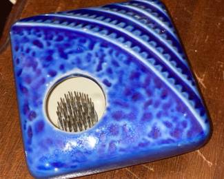 BEAUTIFUL 100+ Piece Collection Of Pottery (Bowls, Mugs, Plates, Vases, & More!)