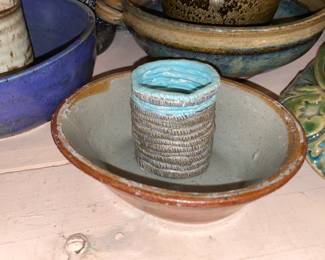 BEAUTIFUL 100+ Piece Collection Of Pottery (Bowls, Mugs, Plates, Vases, & More!)