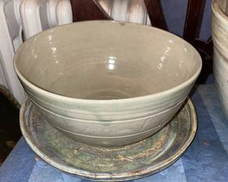 BEAUTIFUL 100+ Piece Collection Of Pottery (Bowls, Mugs, Plates, Vases, & More!)
