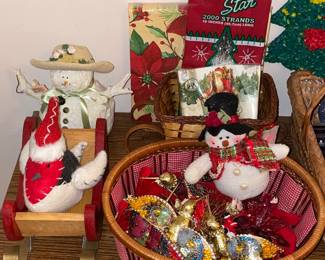 Assorted Christmas Decor