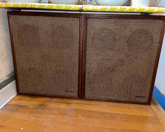 Vintage Pair Of Lafayette Wood Framed Speakers
