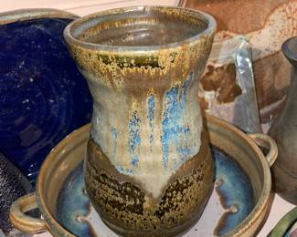 BEAUTIFUL 100+ Piece Collection Of Pottery (Bowls, Mugs, Plates, Vases, & More!)