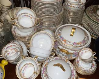 Massive Royal Bayreuth China Set (Bavaria)
