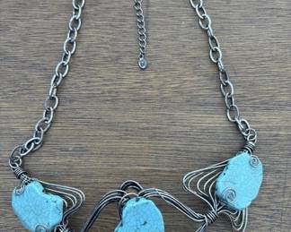 Lot # : 269z - Vintage silver and turquoise stone necklace
