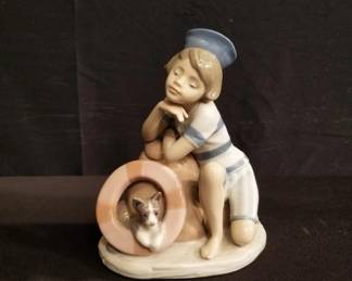 Lot # : 186 - Porcelain Lladro figurine
