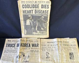 Lot # : 200z - Group of vintage newspapers, Calvin Coolidge
