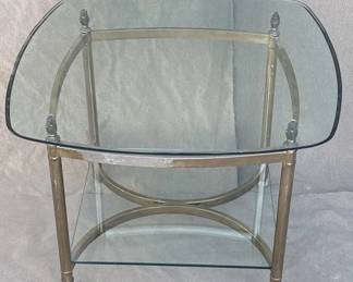 Lot # : 260z - Vintage brass side table with glass top
