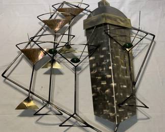 Lot # : 258f - Martinis & cocktail shaker metal wall art
