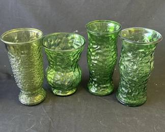 Lot # : 201z - Group of vintage green glass vases

