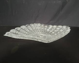 Lot # : 156 - Vintage cut crystal center bowl
