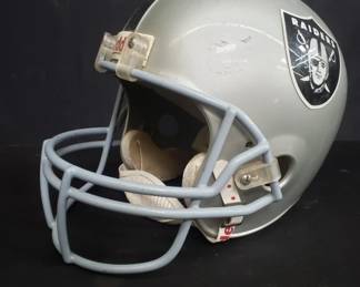 Lot # : 145 - Riddell Raiders replica helmet
