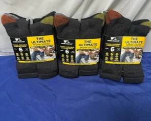 Lot # : 134 - $60 value! 18 pairs Wells Lamont Work Socks
