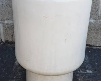 Lot # : 137 - Gainey Ceramics, U.S.A., Mid century modern
