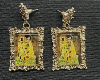 Lot # : 199v - Gustav Klimt "The Kiss" earrings
