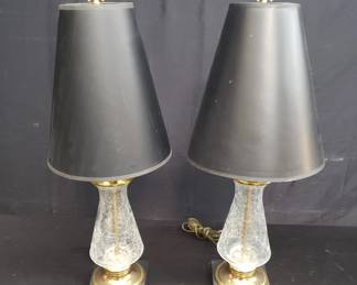 Lot # : 122 - Pair of crackle glass and brass table lamps
