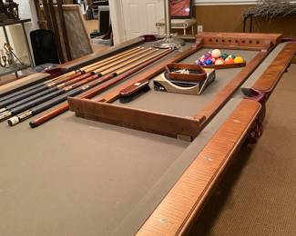 Olhausen pool table with all accessories
