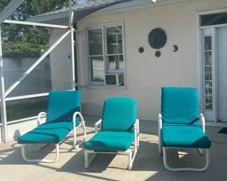 3 Chaise lounge patio chairs