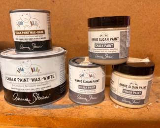 High Quality chalk paints and waxes