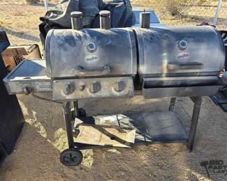 2144  CharGriller DUO 5050 Gas  Charcoal Grill with Cover 